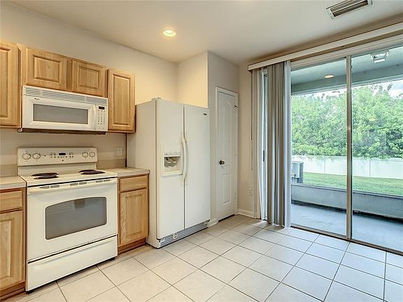 5th image of 10130 Bessemer Pond Ct