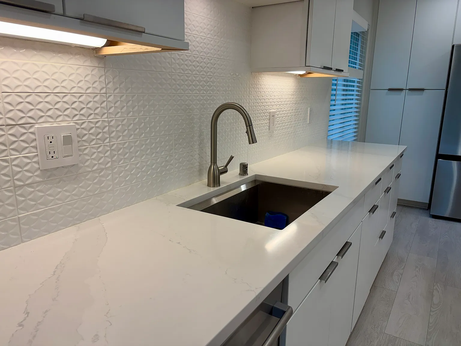 2 bed, 1326 sqft, $3,500 — Photo 3