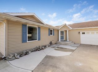 7754 Saint Joe Rd, Fort Wayne, IN 46835