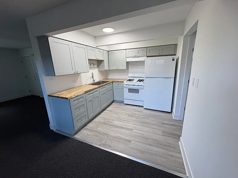2836 Minnesota Ave #1E — Photo 5