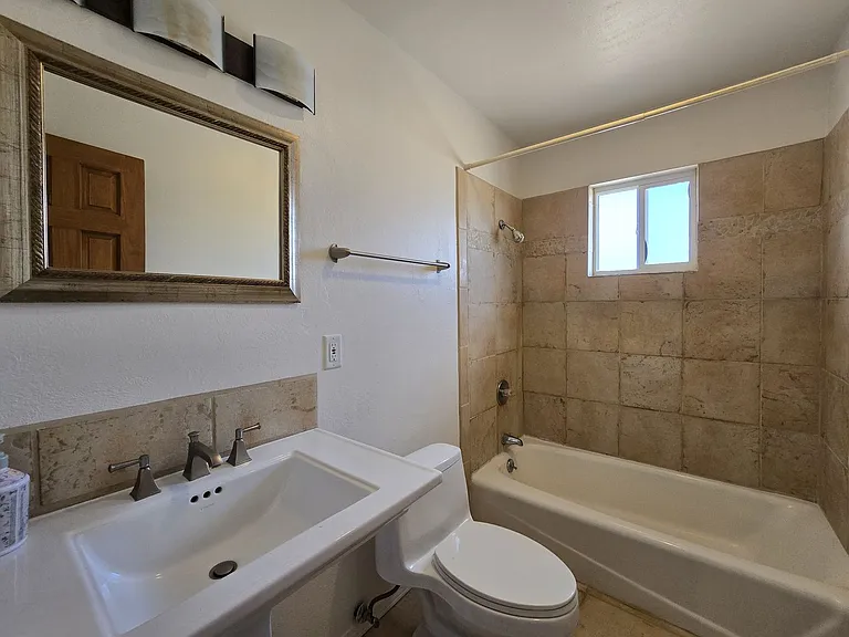 105 Michelle Dr — Photo 26