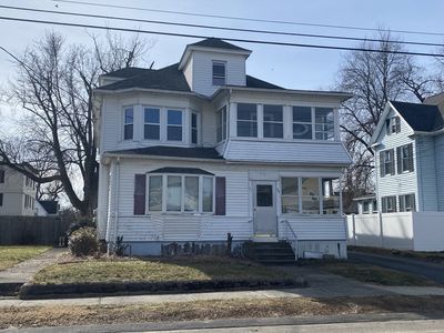 27 Walter St, Chicopee, MA, 01013