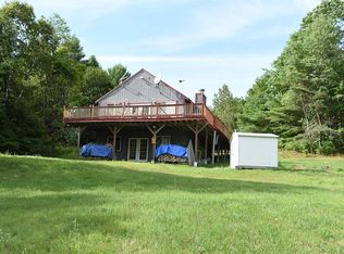 3195 E Peacham Rd, Peacham, VT 05821