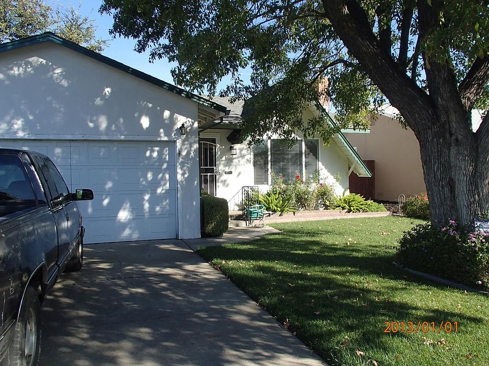 1st image of 309 Olive Ct