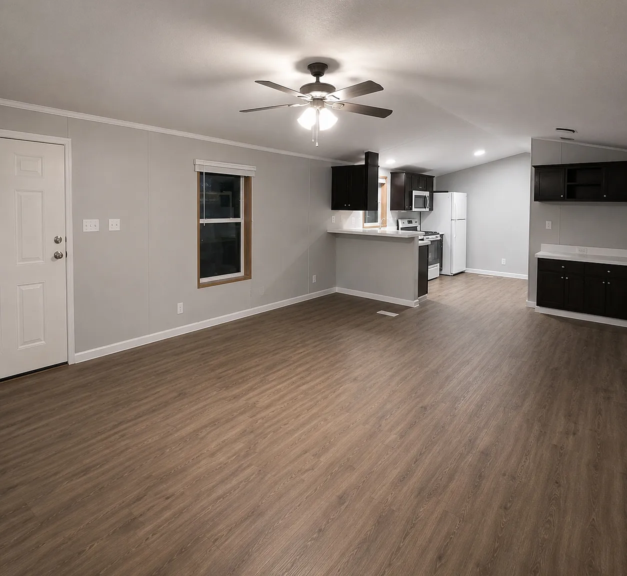 3 bed, 1216 sqft, $981 — Photo 4