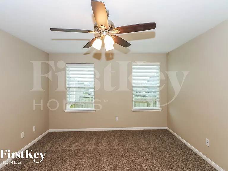 8015 Distant Harbor Rd — Photo 8