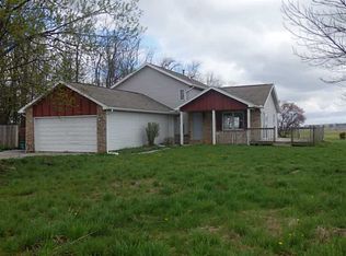 9011 Greenville Rd, Sidney, OH 45365