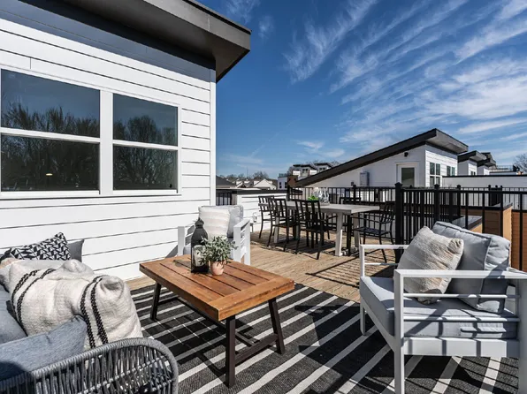 611 Walnut Heights Dr #102, Raleigh, NC 27610