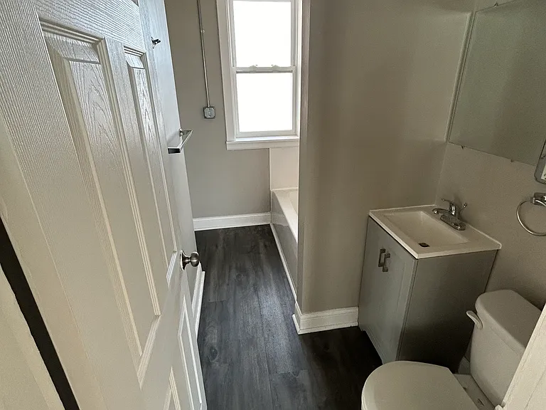 5948 Park Pl #304 — Photo 5