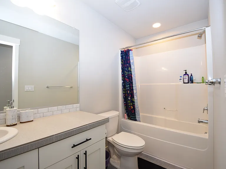 1640 S 29th Blvd — Photo 14