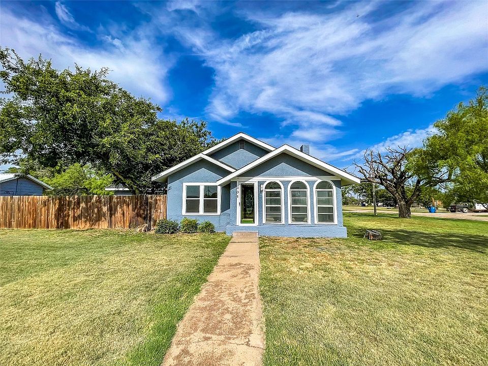 301 S Leavitt St, Weinert, TX 76388 MLS 20384303 Zillow