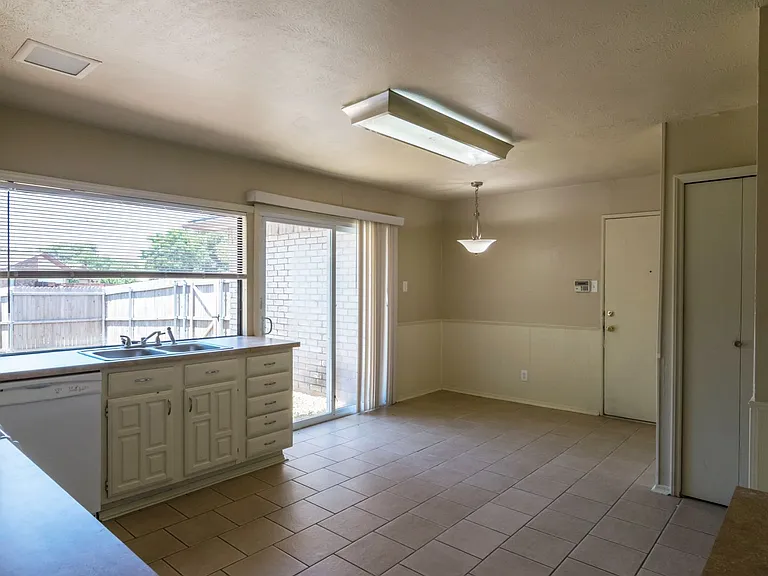 3314 Ridgemoor Dr — Photo 9
