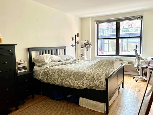 Rented by Brown Harris Stevens | media 14