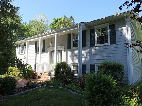 2nd image of 3137 Gomer St
