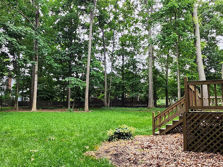 3315 Parting Brook Ct — Photo 23