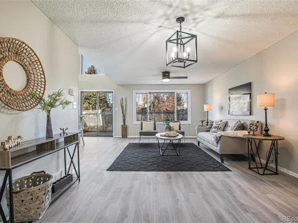 2813 S Lansing Way, Aurora, CO 80014