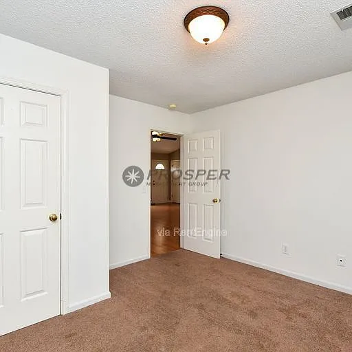 1925 Country Apple Ct — Photo 20