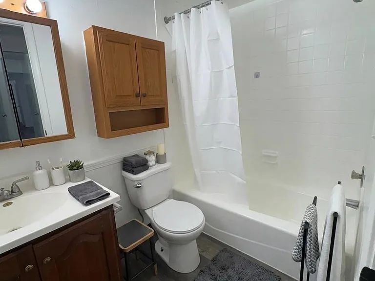 595 Wagner Dr #7 — Photo 17