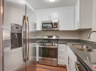 5922 N Las Virgenes Rd #566, Calabasas, CA 91302