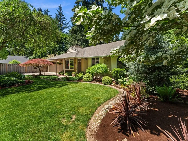 5329 Charleton Ct — Photo 36