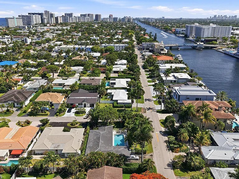 4454 W Tradewinds Ave — Photo 31