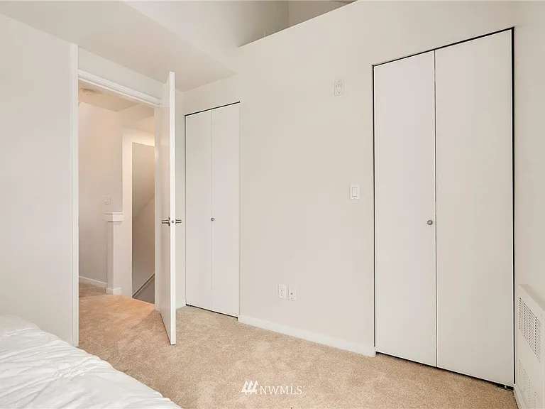 15175 NE 81st Way #102 — Photo 8