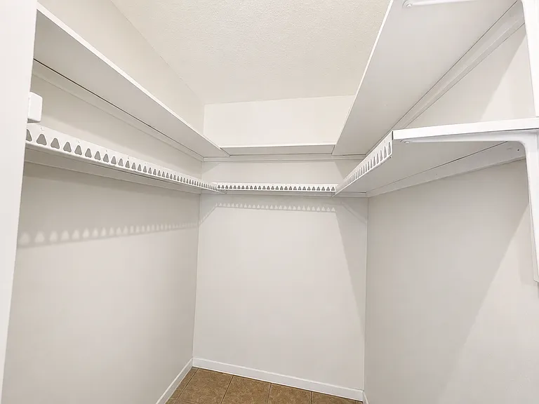2211 Wheeler Ave — Photo 18