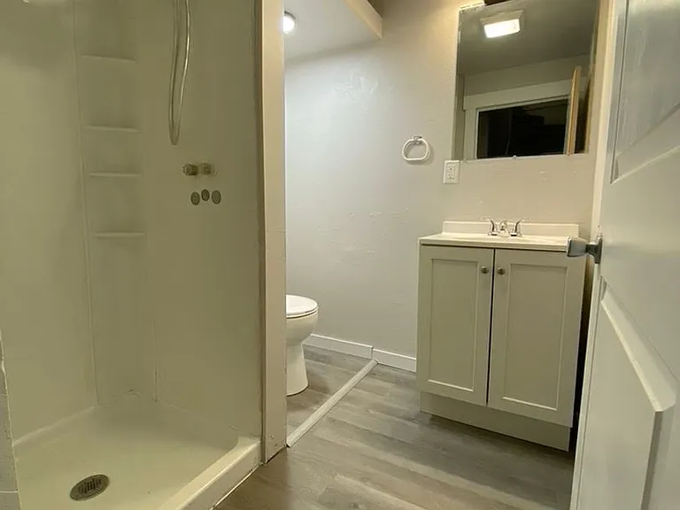546 Ceape Ave — Photo 8