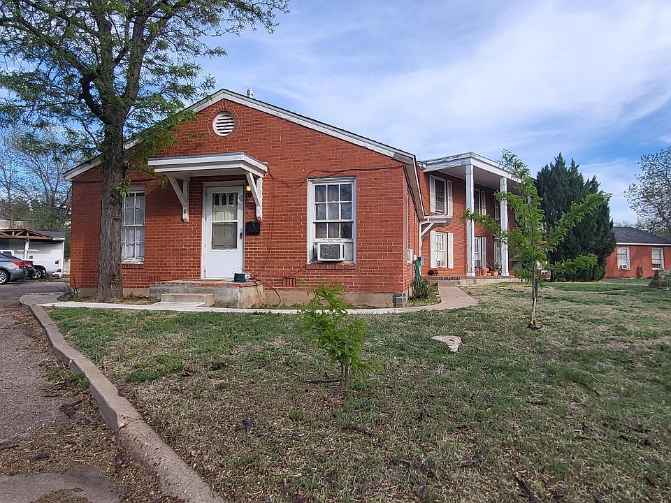 121 S Goliad #1