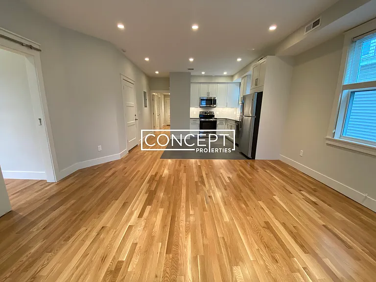 70-70A Spring Street — Photo 19
