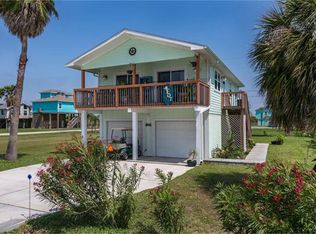 4107 Reeves Dr, Galveston, TX 77554