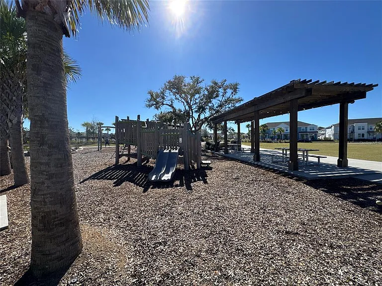 2956 Voyager Ave — Photo 26