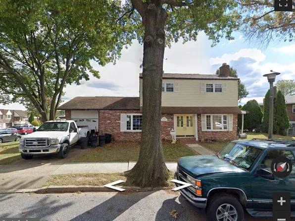 1226 Hemlock St, Philadelphia, PA 19116