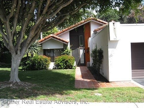 3rd image of 640 Camino De Clara