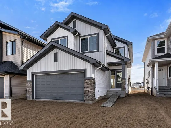 939 18th Ave NW, Edmonton, AB T6T 2N2