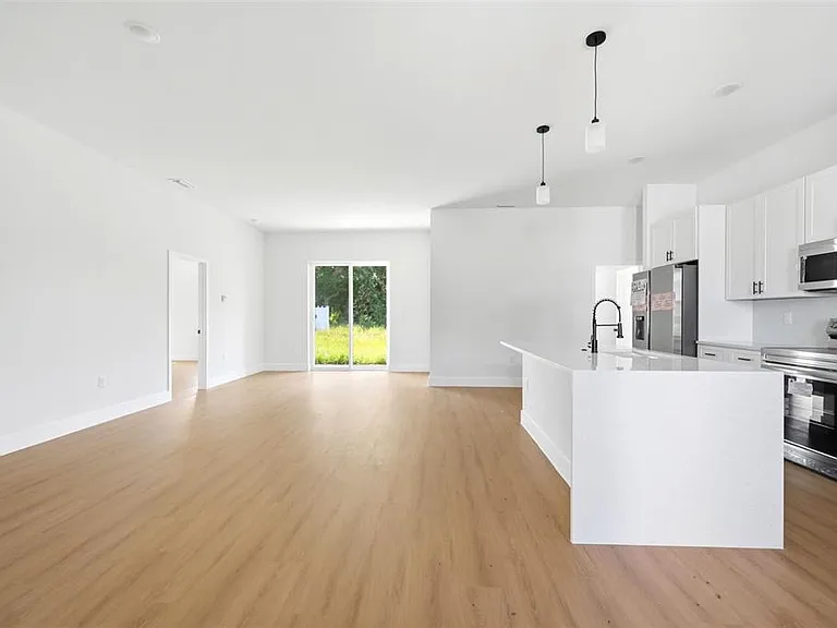 16835 SW 17th Ter — Photo 13