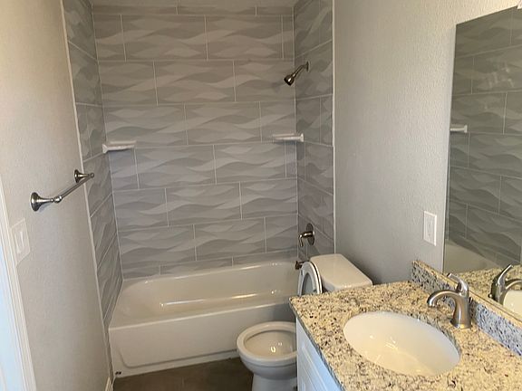 4th image of 3605 Loma Pedregosa NW