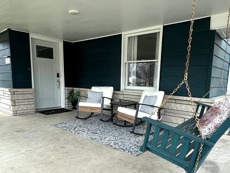 2708 S Rogers St #2708 — Photo 1