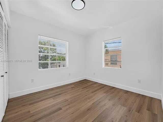 1900 SW 6th St — Photo 3
