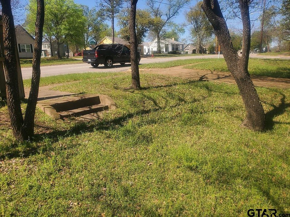 1st image of 1206 S Glenwood Blvd
