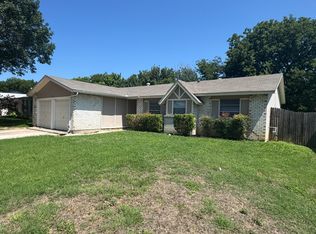 1603 Natches Dr, Arlington, TX 76014