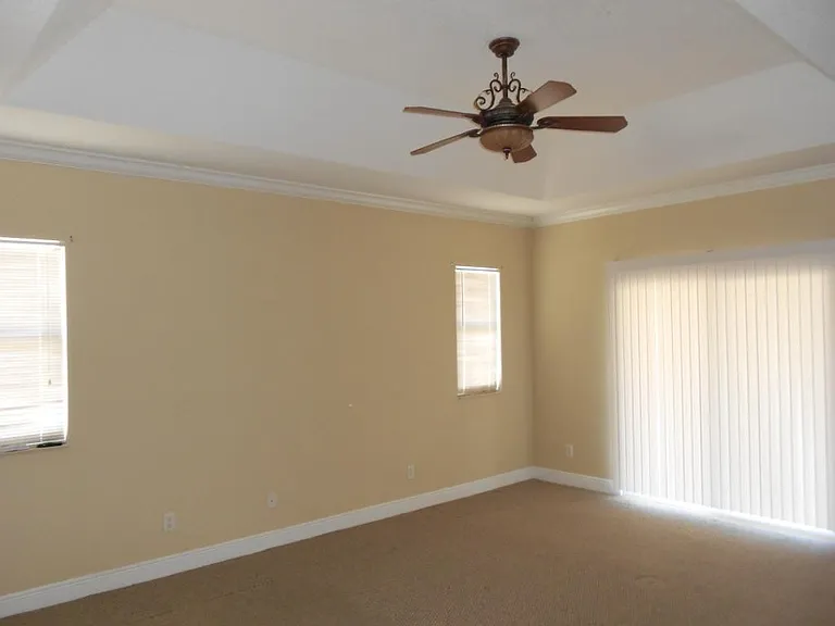 1221 SE Navajo Ln — Photo 8
