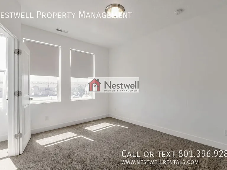 7946 S 5440 W — Photo 12