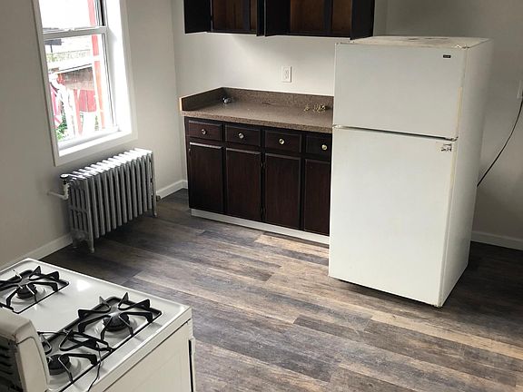 2nd image of 4211 Barnes Ave