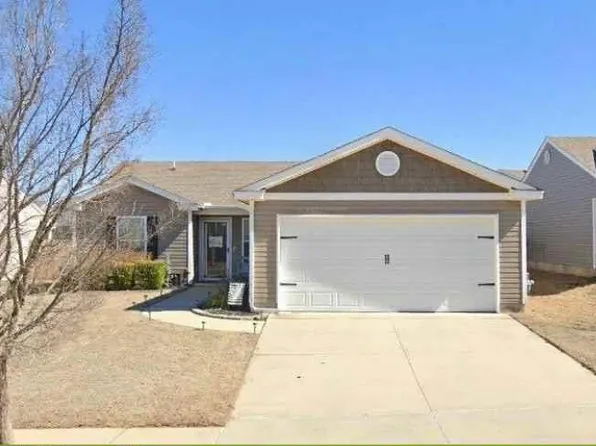 15204 Stillwind Dr, Oklahoma City, OK 73170