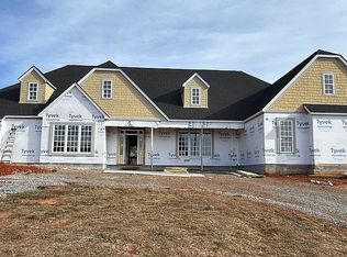 104 Tanasee Ct, Maryville, TN 37801