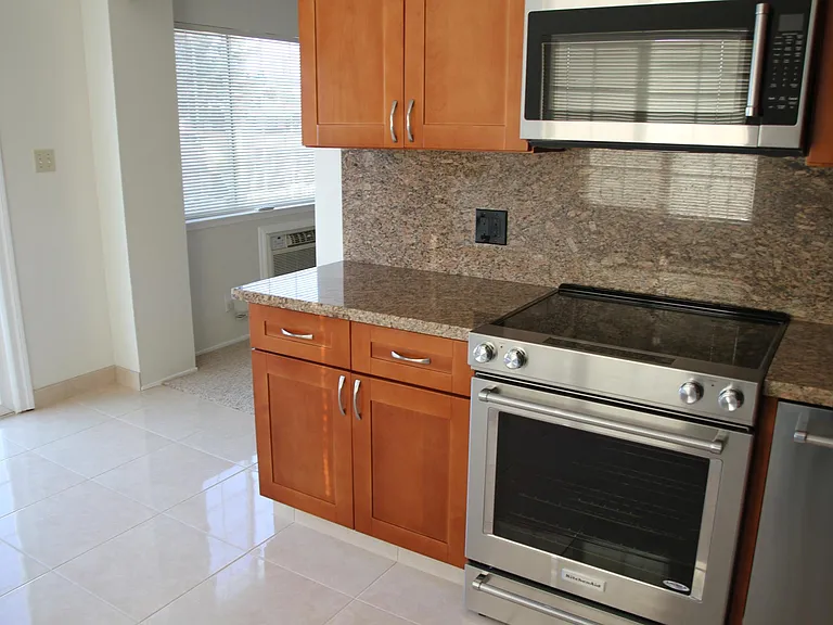 3150 Impala Dr #3 — Photo 6