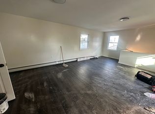 11 Garrison St FLOOR 3, Paterson, NJ 07522