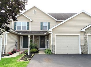 11 Sandstone Ct, Lititz, PA 17543
