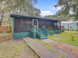 5733 Edison Ave, Hanahan, SC 29410